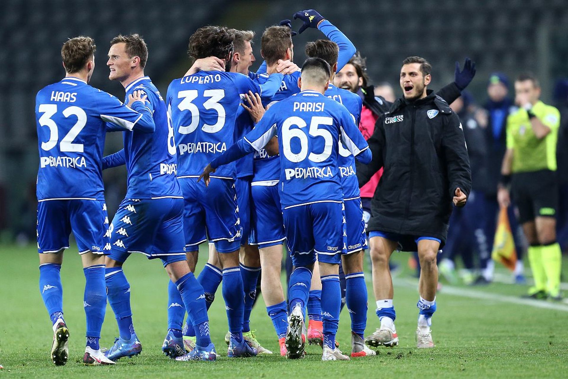 他不断为队 他不断为队